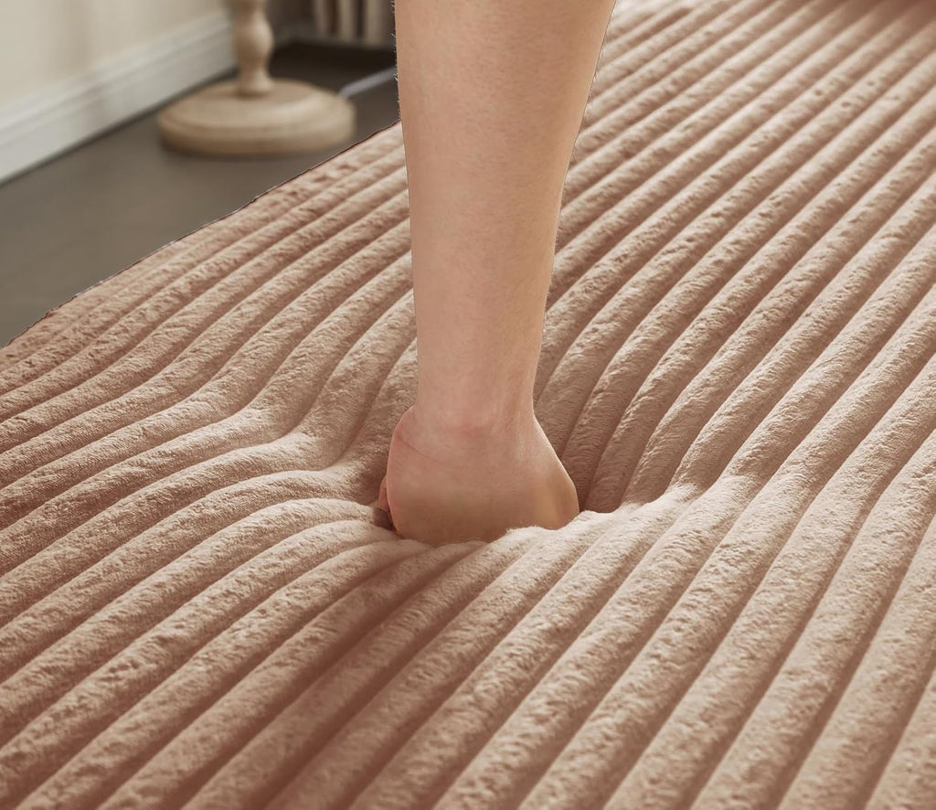 Pink Plush Corduroy W1885P347085