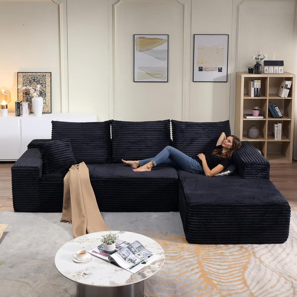 Black 107" Right Facing Chaise W2824S00025//////