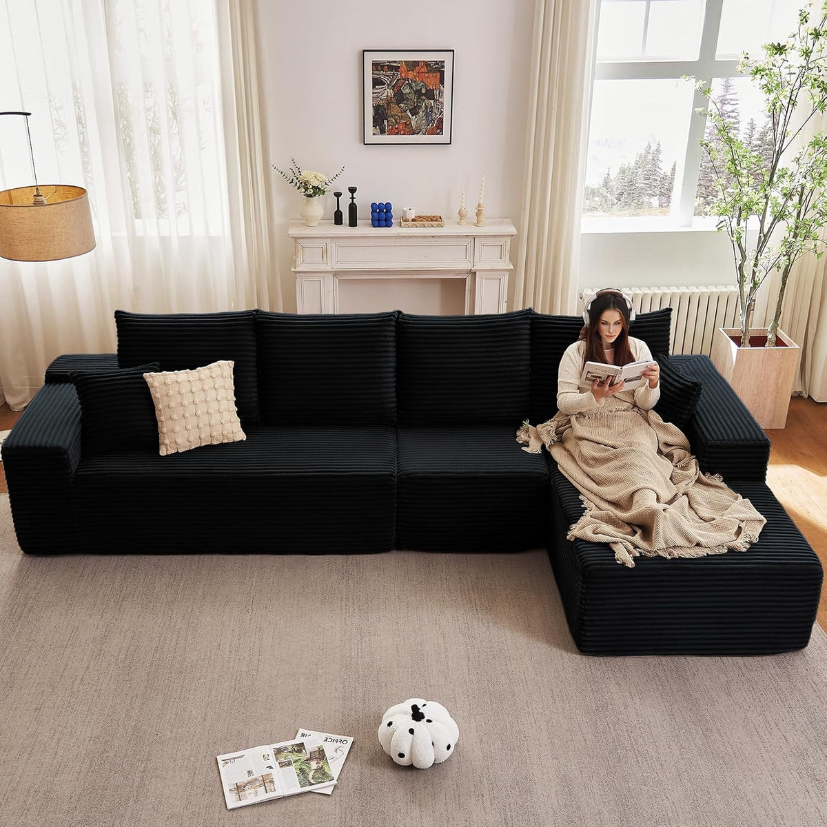 Black 135" Right Facing Chaise W2824S00029/////