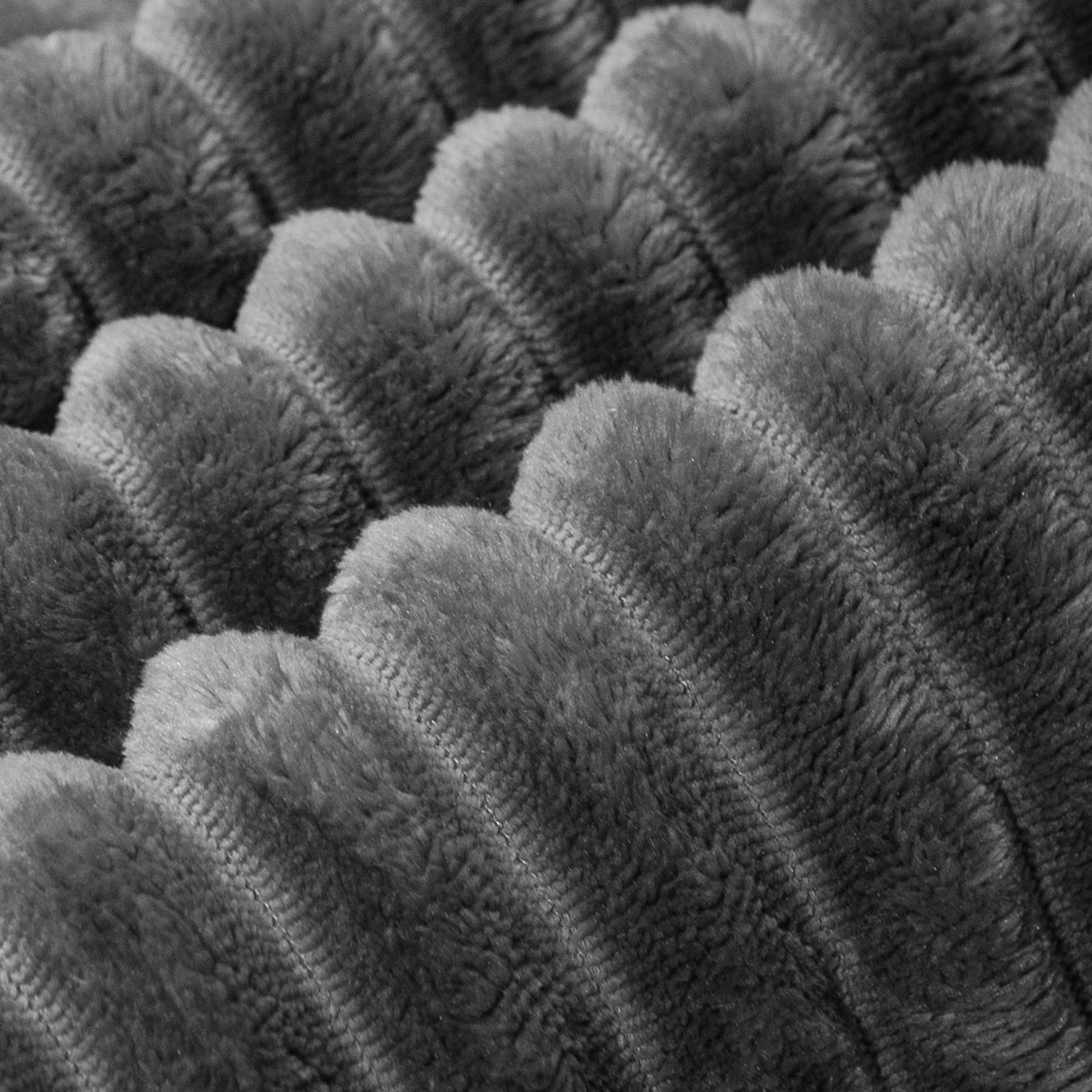 Gray right Facing W3819P391103